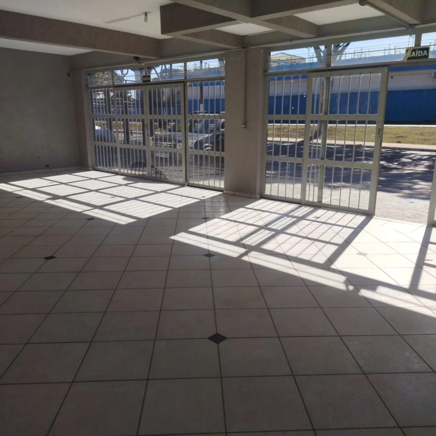Salão comercial vista interna 3 do(a) terreno padrão neutro em Liberdade, Itu - SP